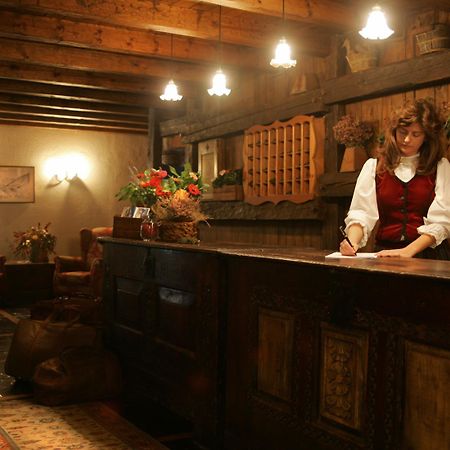 Hotel Val De Ruda Baqueira Beret Bagian luar foto