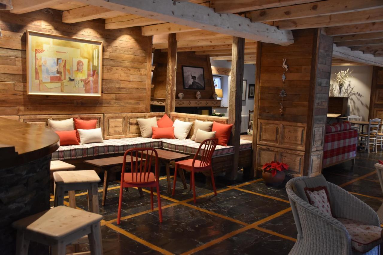 Hotel Val De Ruda Baqueira Beret Bagian luar foto